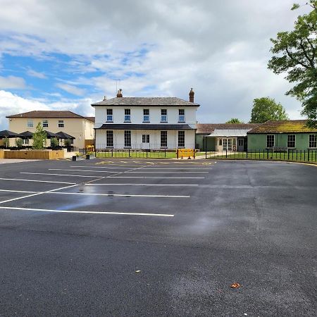 The Oakwood Hotel By Roomsbooked Gloucester Exteriör bild